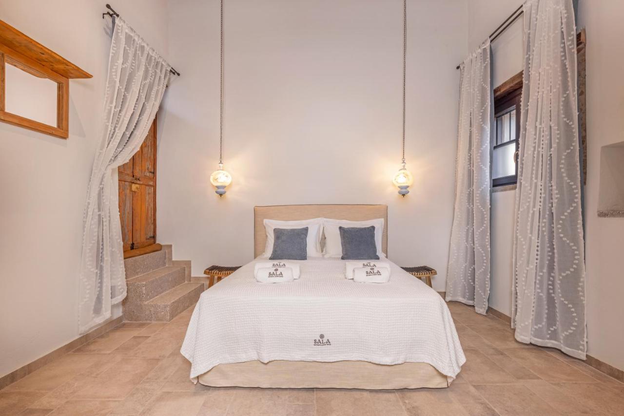 Sala Historical Luxury Suites Rhodes City Eksteriør bilde